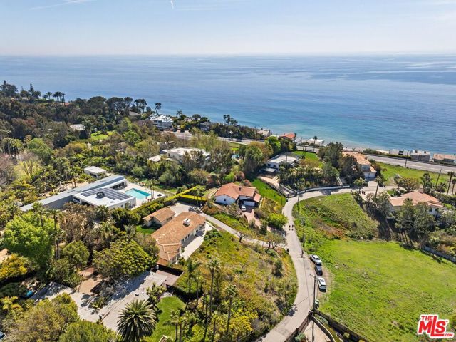 Drew Fenton | 27104 Sea Vista Drive Malibu CA | MLS: 7269176