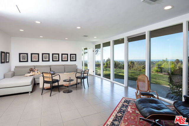 Drew Fenton | 765 N Tigertail Road Los Angeles CA | MLS: 7462713