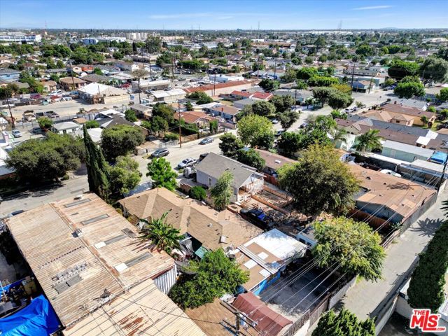 8611 Elm Street photo 13