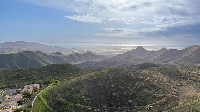 5675 Via Bonita, Newbury Park CA: https://media.crmls.org/mediaz/61e9d9a6-2cd9-4bb4-9823-4d766f448245.jpg
