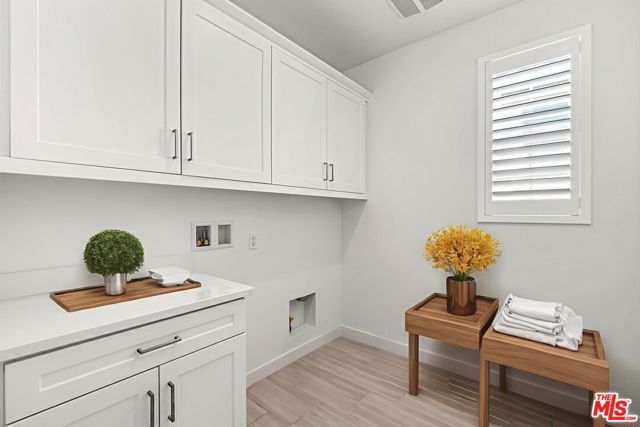 12329 Primrose Avenue, Whittier CA: https://media.crmls.org/mediaz/61ea180c-098f-4c4a-8666-b01d47caac89.jpg