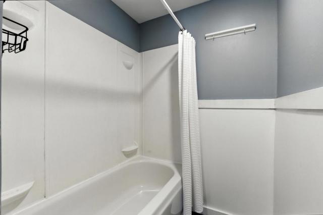 35 Mono Street, Brisbane CA: https://media.crmls.org/mediaz/61ea7e64-253e-41de-99e4-d71102a04aad.jpg