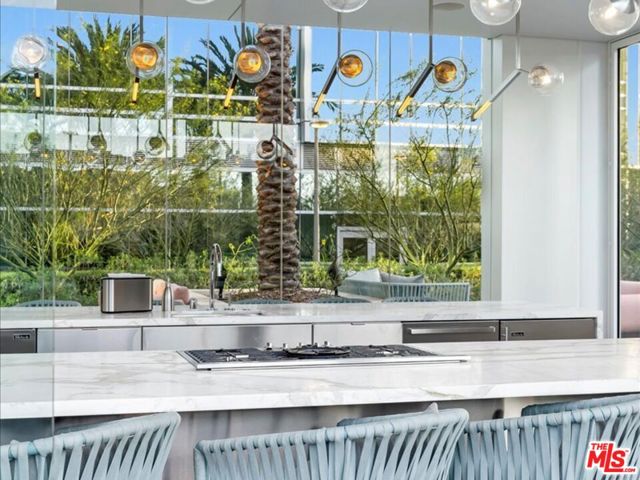 877 Francisco Street, Los Angeles CA: https://media.crmls.org/mediaz/61eac3b8-569c-4c6b-b3d1-5d1c89983cd8.jpg