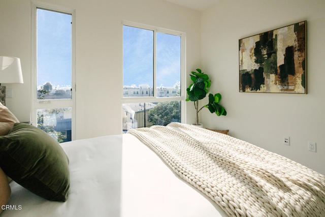 Detail Gallery Image 67 of 73 For 124 W Colorado St #302,  Glendale,  CA 91204 - 2 Beds | 2 Baths