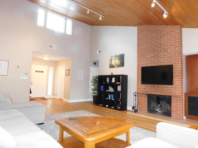 Image 11 of 35 For 609 Santa Catalina Lane