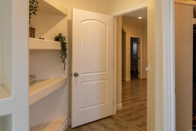 Detail Gallery Image 21 of 46 For 1657 Coronado Ave, Spring Valley,  CA 91977 - 5 Beds | 3/1 Baths