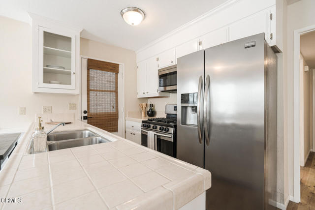 Detail Gallery Image 20 of 22 For 3700 Ocean Dr, Oxnard,  CA 93035 - 3 Beds | 0 Baths