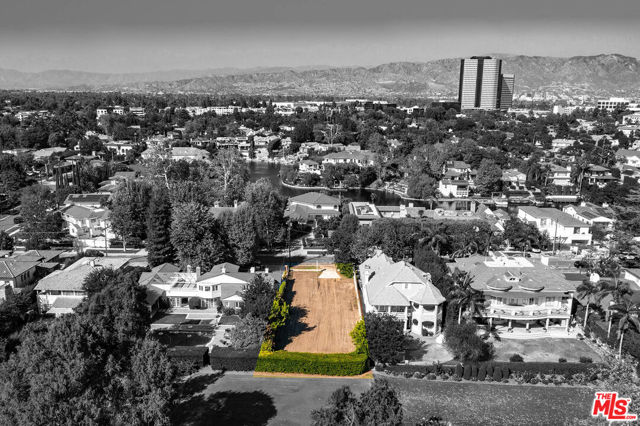 10058 Valley Spring Lane photo 15