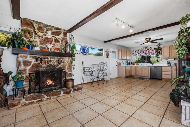 11270 San Luis Rey Dr, Valley Center CA: https://media.crmls.org/mediaz/61f0315f-38ad-4e25-af29-d673b8af5ef8.jpg