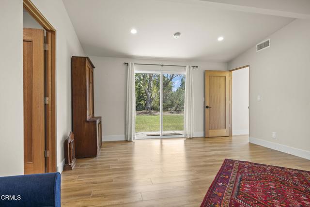 1820 Ramona Drive, Camarillo CA: https://media.crmls.org/mediaz/61f0557a-8fef-42ed-9275-7e165536fdaf.jpg
