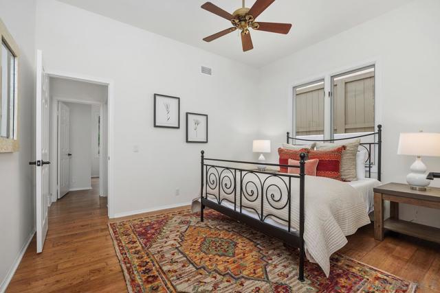 13563 Caminito Carmel, Del Mar CA: https://media.crmls.org/mediaz/61f1a5e6-644d-4f17-9bde-ee96e93f5328.jpg