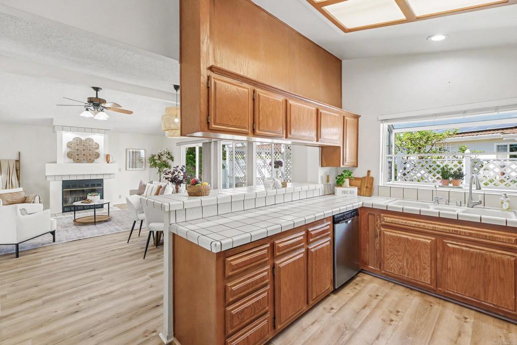 2010 W. San Marcos Blvd. - photo 11