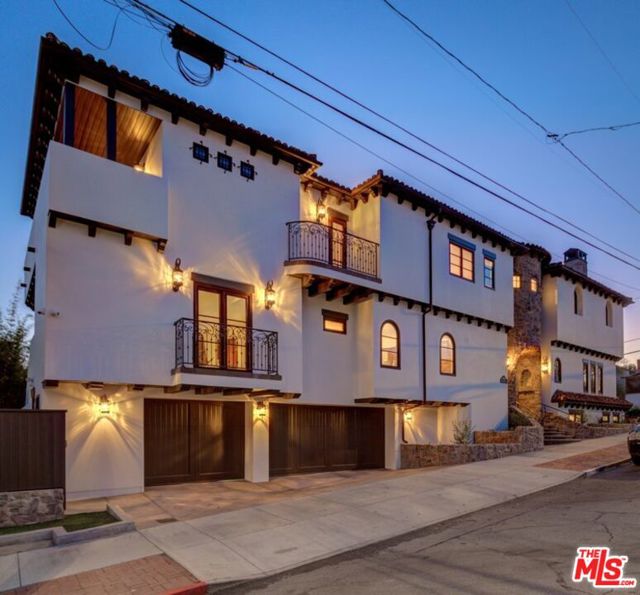 1145 Fisher Avenue, Manhattan Beach, California 90266, 5 Bedrooms Bedrooms, ,6 BathroomsBathrooms,Residential,Sold,Fisher,22175927