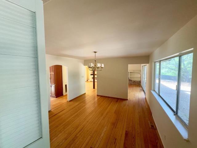 46 Morse Lane, Redwood City CA: https://media.crmls.org/mediaz/61f35570-e4ae-4db5-8084-ade1e7c20f99.jpg