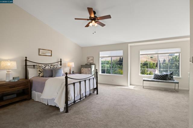 315 Glasgow Circle, Danville CA: https://media.crmls.org/mediaz/61f4cedb-54cd-44cd-8581-14250c70dd62.jpg