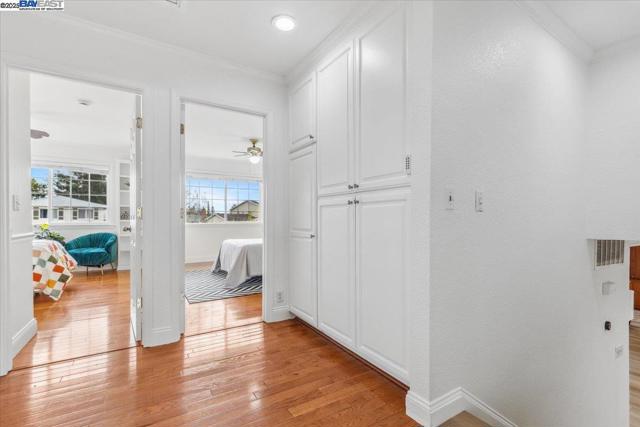 297 Ludlow Pl, San Ramon CA: https://media.crmls.org/mediaz/61f4fe3b-fd21-411b-b637-c7812d55d731.jpg