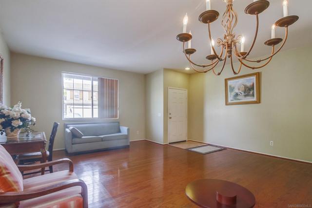 Den/Family/Great Room