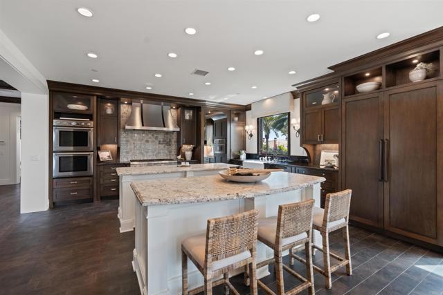2574 Muirfields Drive, Carlsbad CA: https://media.crmls.org/mediaz/61f6a7b0-30f1-46fd-9bb2-1b261bcfdaf5.jpg