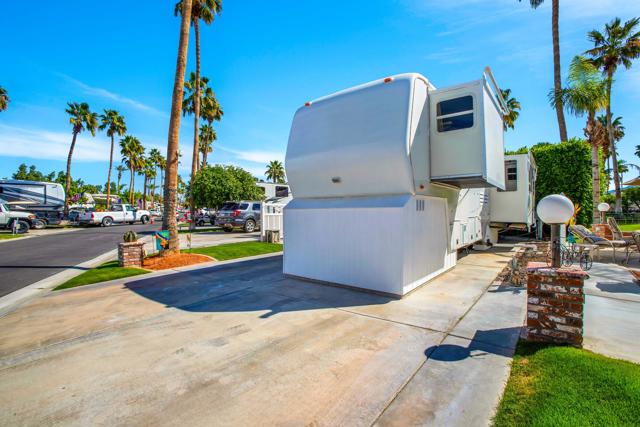 69411 Ramon Rd #463, Cathedral City CA: https://media.crmls.org/mediaz/61f8f669-e6aa-4cdd-9047-456842903024.jpg