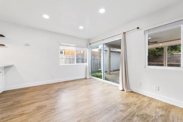 8324 Calle Calzada, San Diego CA: https://media.crmls.org/mediaz/61f92b5c-9cbf-46a0-b173-846646872b41.jpg