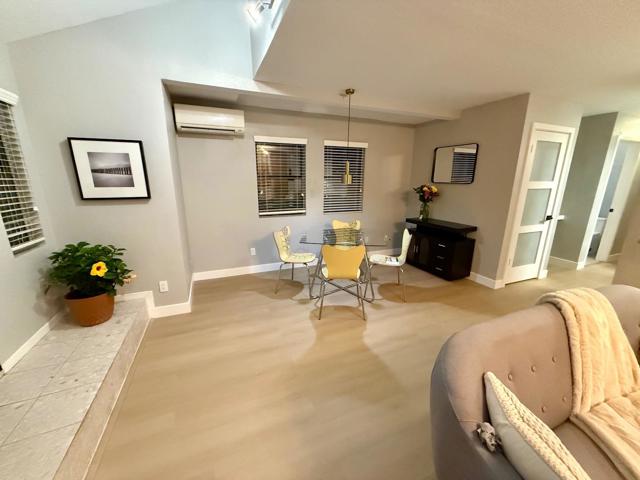 421 Sierra Vista Avenue, Mountain View CA: https://media.crmls.org/mediaz/61f991ba-a419-49cc-a32c-29025cc5dca5.jpg