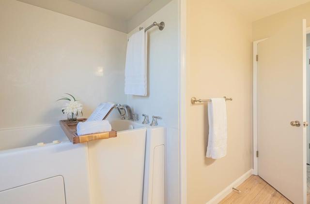 1244 La Mirada Drive, Salinas CA: https://media.crmls.org/mediaz/61fa30f9-be4f-401a-9df8-f75290642ad4.jpg