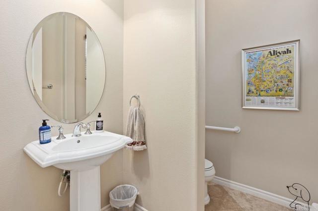 Detail Gallery Image 17 of 53 For 1742 Cuadro Vista, San Marcos,  CA 92078 - 3 Beds | 3/1 Baths