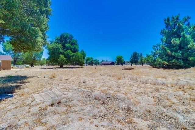 2920 Ribbonwood Rd, Boulevard CA: https://media.crmls.org/mediaz/61fb8c3e-48fa-465c-abf9-47c42ea81b07.jpg