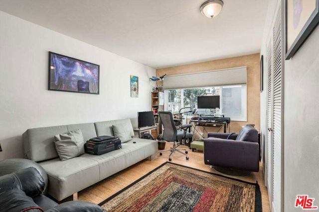 Image 58 of 74 For 440 Corona Del Mar