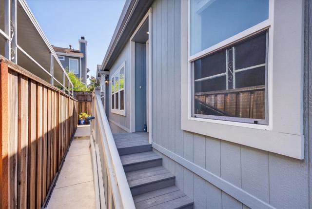 34 Primrose Street, Aptos CA: https://media.crmls.org/mediaz/61fbff42-9b78-4505-b2b8-2264eca850c2.jpg