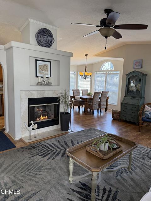 Detail Gallery Image 5 of 59 For 1215 Anchors Way Dr #42,  Ventura,  CA 93001 - 2 Beds | 2 Baths