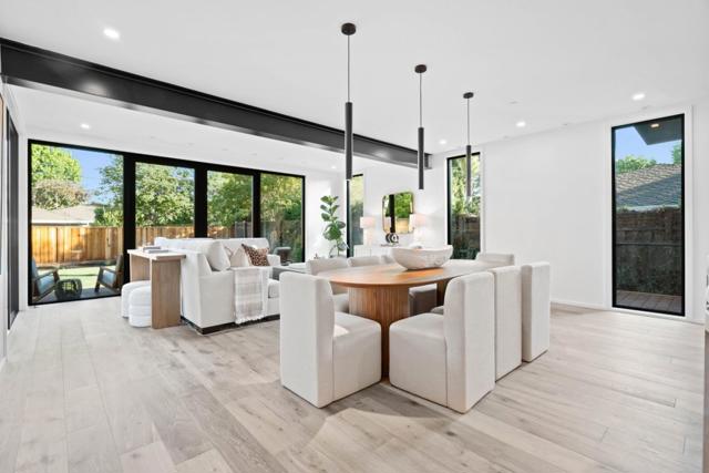369 La Cuesta Drive, Portola Valley CA: https://media.crmls.org/mediaz/61fcfacb-7002-44f5-9b16-1871f79441c3.jpg