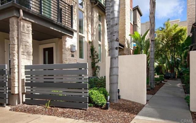 7810 Inception Way, San Diego CA: https://media.crmls.org/mediaz/61fea250-44bb-4e7b-a77d-a43c32f811bc.jpg