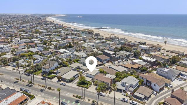 2036 Pierpont Boulevard, Ventura CA: https://media.crmls.org/mediaz/61ff5b3b-1cf5-463c-8160-b4631235cde2.jpg