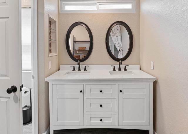 Detail Gallery Image 30 of 56 For 3732 via Cabrillo, Oceanside,  CA 92056 - 3 Beds | 3 Baths