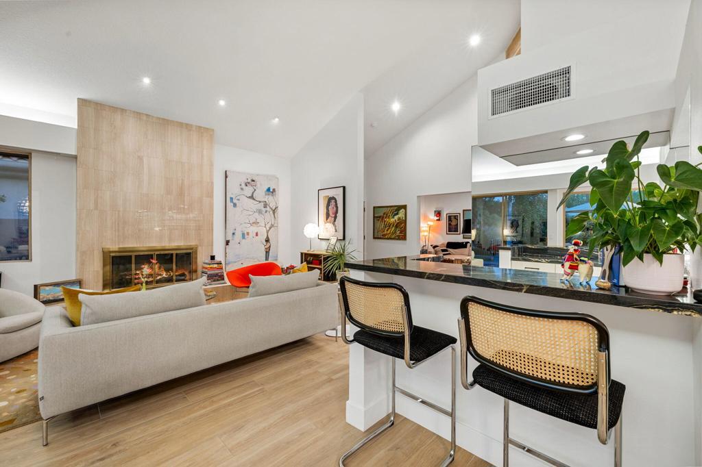 MLS #219139096DA image #9