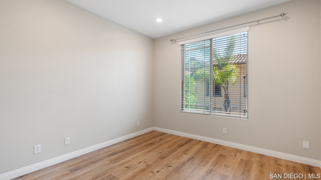 8301 Rio San Diego DR, San Diego CA: https://media.crmls.org/mediaz/61ffb81c-2bd3-42d8-ae71-2397244ccd5f.jpg