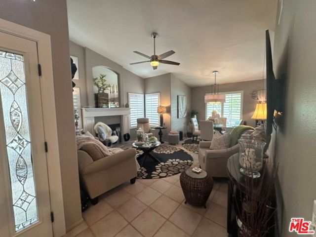 Image 4 of 48 For 1498 Allin Lane