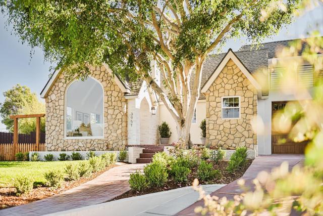 3951 Atascadero Drive, San Diego CA: https://media.crmls.org/mediaz/620026c8-9ba7-4040-94bb-68d4fb63d806.jpg