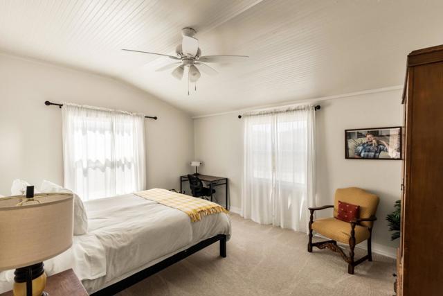 54800 Lonoak Road, King City CA: https://media.crmls.org/mediaz/6200b79b-2ab9-4421-868c-0eb91964a1e3.jpg