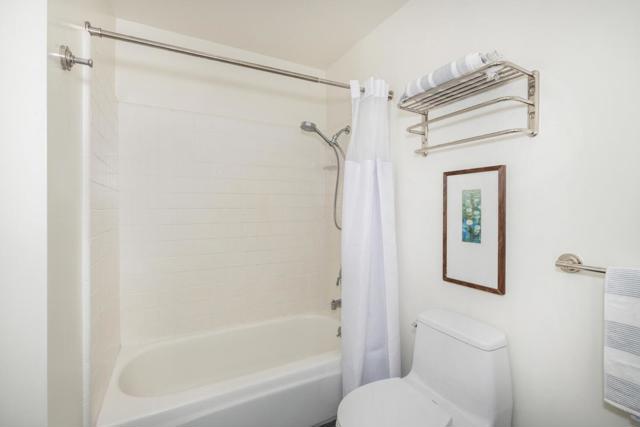 617 Forest Avenue, Palo Alto CA: https://media.crmls.org/mediaz/6204172f-ba6e-4754-9aaf-2b0b59ddc8f3.jpg