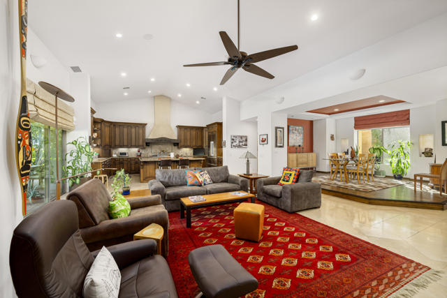 73342 Bursera Way, Palm Desert CA: https://media.crmls.org/mediaz/6204285e-73b5-4b7c-bacc-a701b557903c.jpg