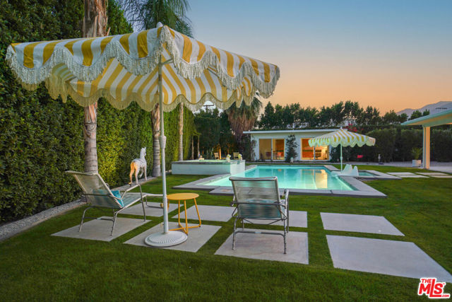 2235 E Paseo Gracia, Palm Springs CA: https://media.crmls.org/mediaz/62048bdb-e4a8-4367-8d6b-044e6ac9423f.jpg