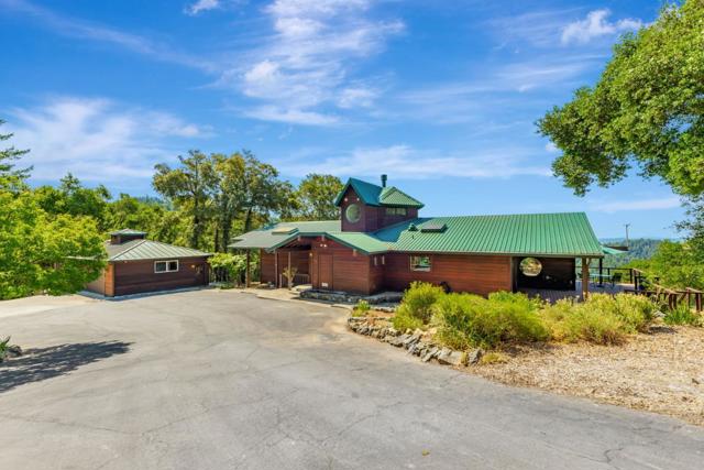950 Oak Ridge Road, Los Gatos CA: https://media.crmls.org/mediaz/6204e829-7311-4f16-9db7-d8343dacefd6.jpg