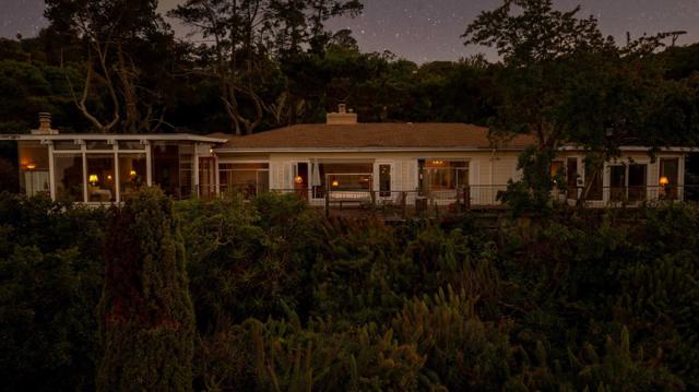 4980 Paradise Drive, Tiburon CA: https://media.crmls.org/mediaz/6205cdcd-0528-49bc-8a5a-7d582263e087.jpg