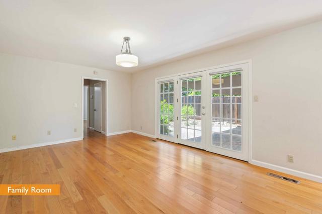 1516 Wistaria Lane, Los Altos CA: https://media.crmls.org/mediaz/6206126d-5ac0-4503-a0c3-2d48751926a7.jpg