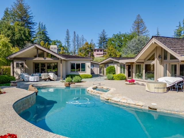 86 Belbrook Way, Atherton CA: https://media.crmls.org/mediaz/62061290-850e-4dec-988b-3282faf2a4f2.jpg