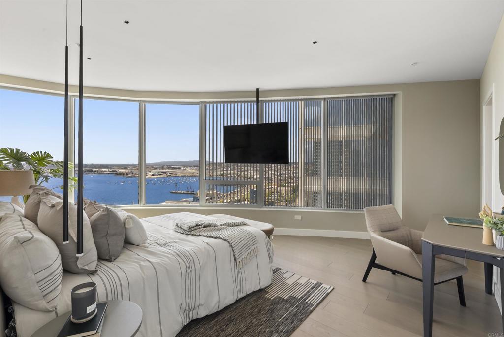 888 W E Street - photo 11