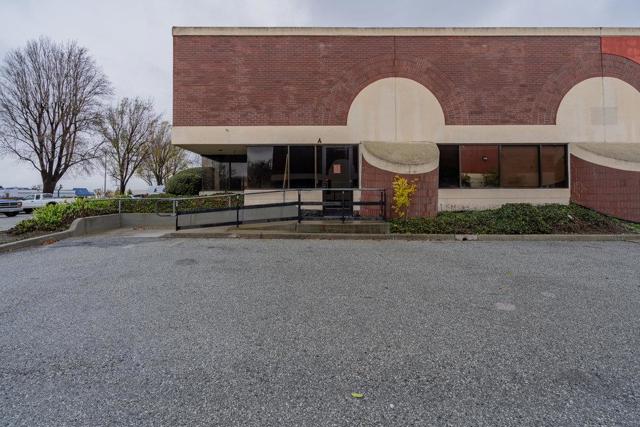 Image 6 of 46 For 255 Apollo Way