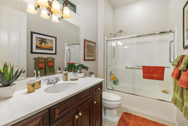 81390 Corte Trigo, Indio CA: https://media.crmls.org/mediaz/620862d6-34f0-4e3e-8bfa-8f51cfd093c4.jpg